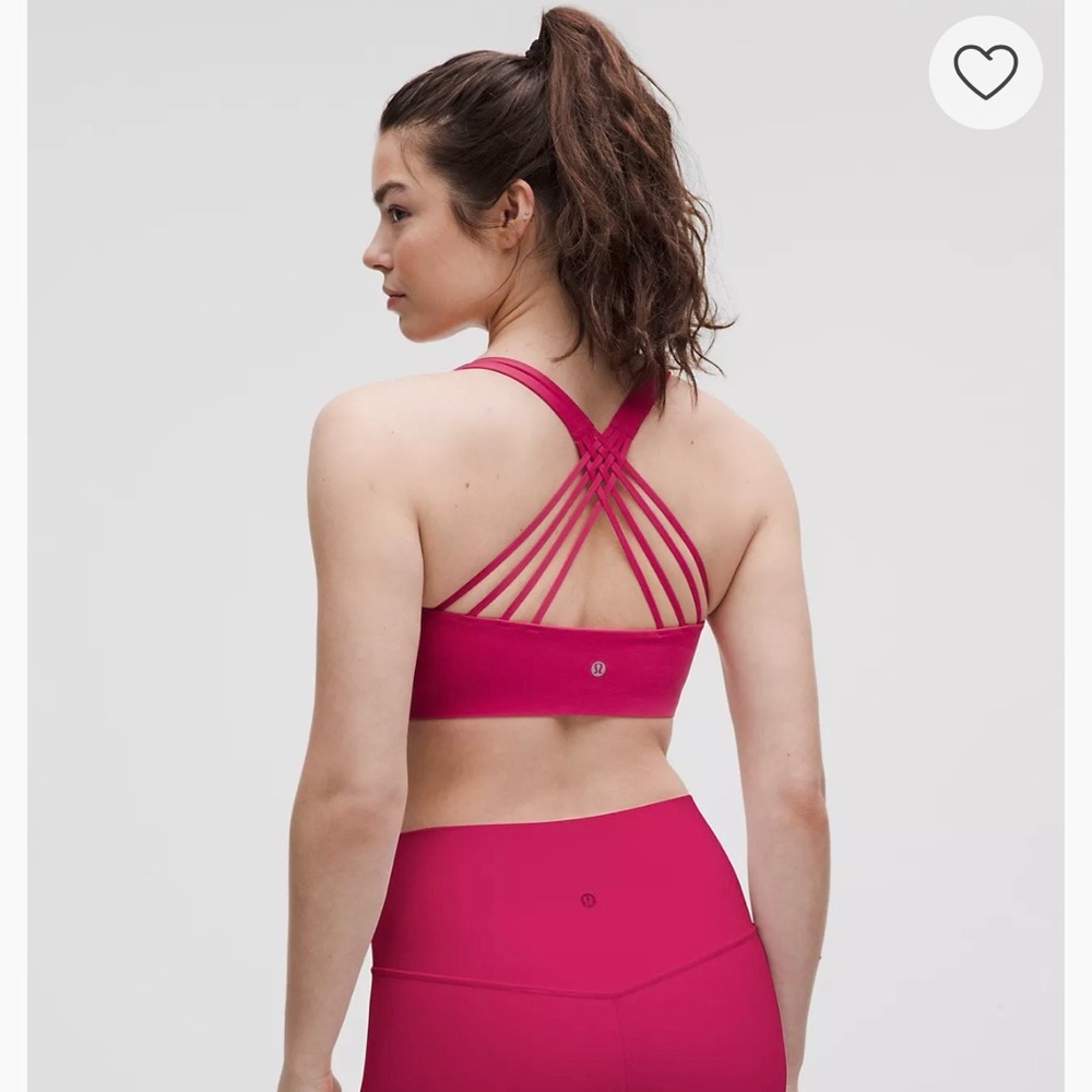 FlexyFlex Strappy Yoga Bra
Light Support, D-DDD Cups - Raspberry Coulis S/M - Picture 6 of 6